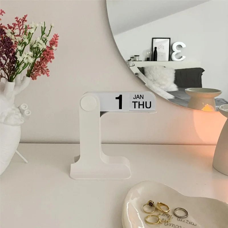 Modern Creative Flip Calendar - Handy House